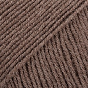 Drops BABY MERINO 62 średni brąz